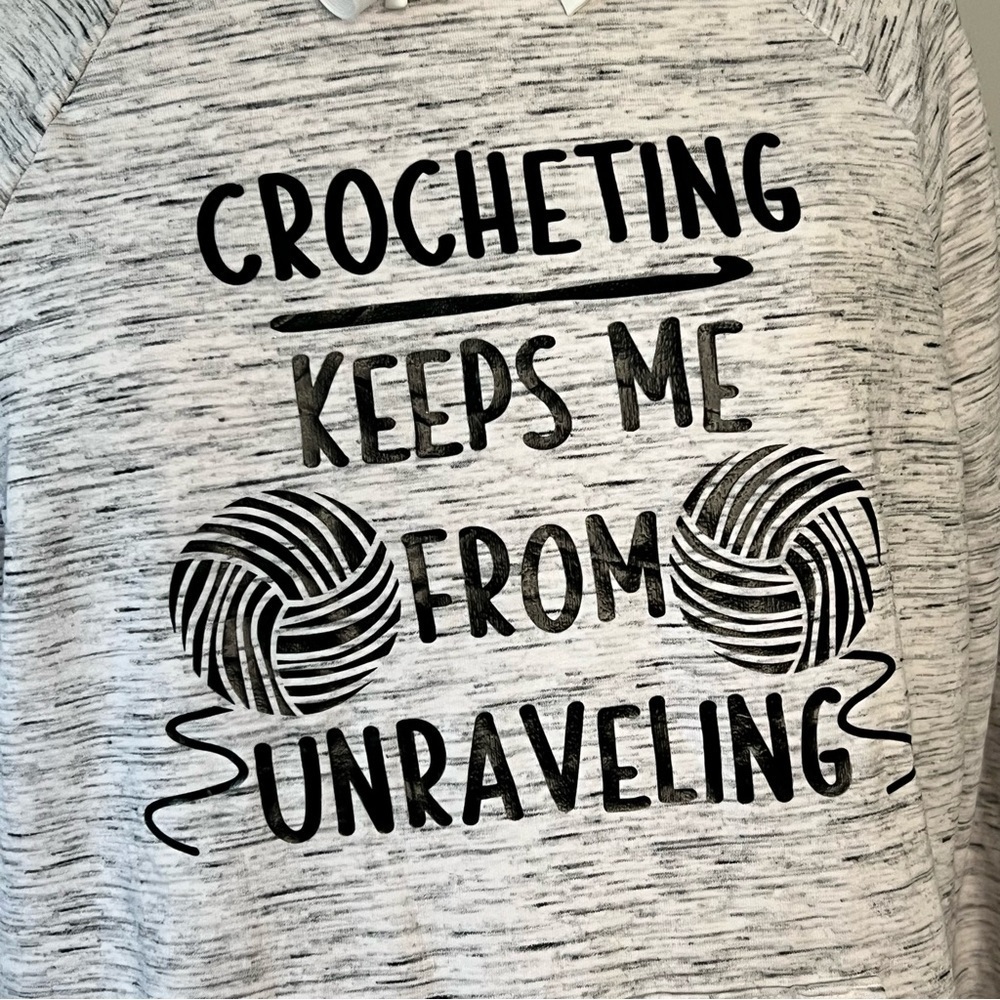 Crochet Women's Size 8-10 Gray Pullover Hoodie Super Soft Kangaroo Pocket - Picture 6 of 6